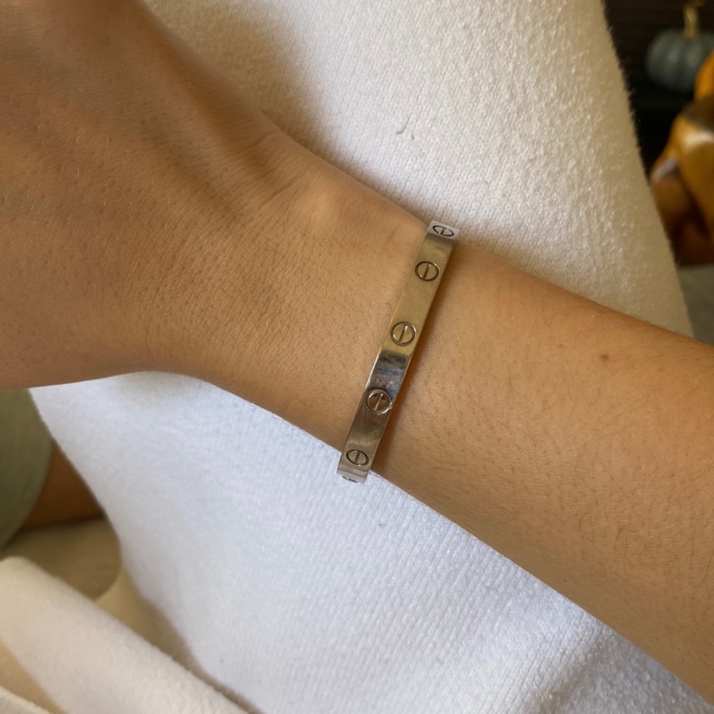 White gold Cartier bracelet size 15 with box